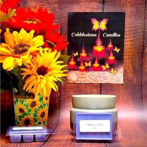 Lilac Soy Wax Melt home scent by Cobblestone Candles